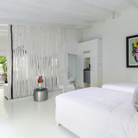 Gigi Brown Beachfront Santa Teresa Malpais Room photo